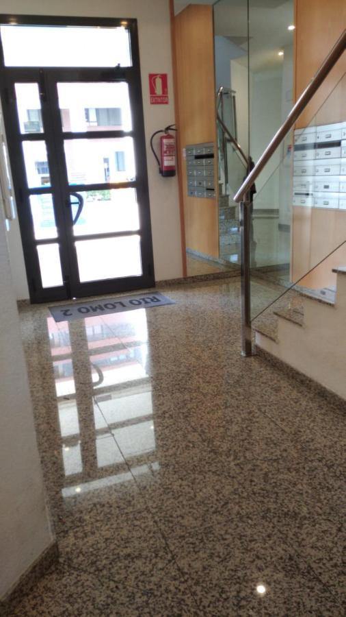Apartamento Los Lirios ログローニョ エクステリア 写真