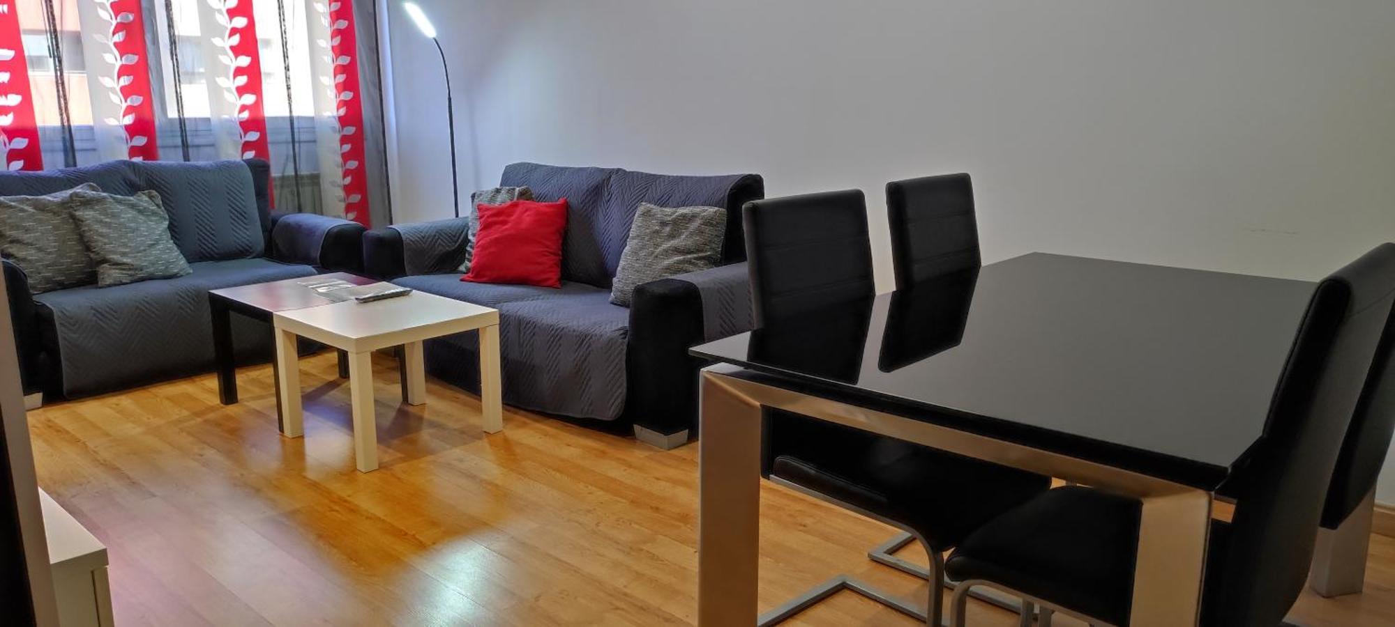 Apartamento Los Lirios ログローニョ エクステリア 写真