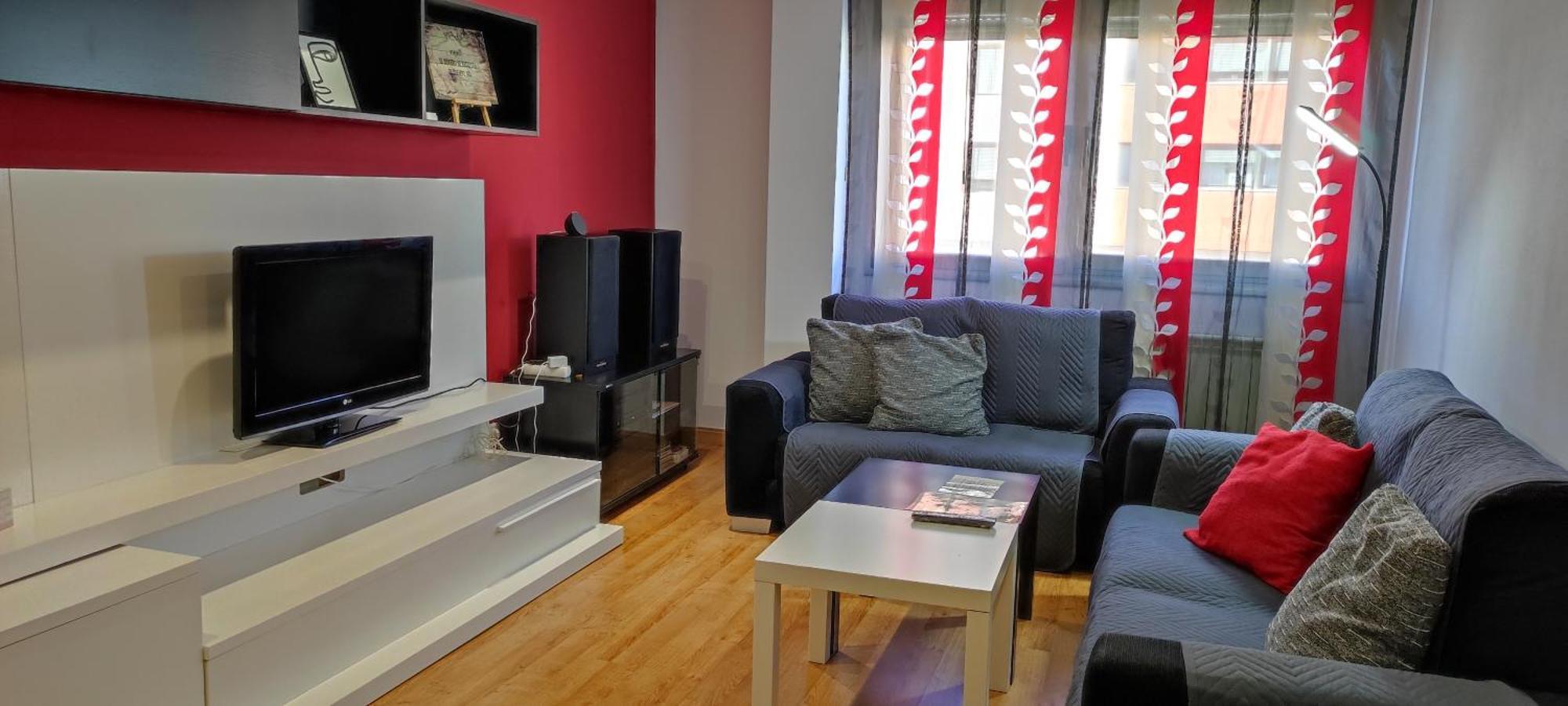 Apartamento Los Lirios ログローニョ エクステリア 写真