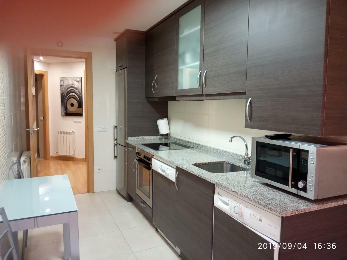Apartamento Los Lirios ログローニョ エクステリア 写真